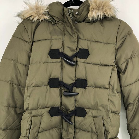 GAP Green Polyester Puffer Jacket | Perfect for Any Occasion - Picture 6 of 6